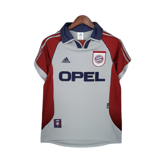 Retro 98/99 Bayern Munich Away Kit