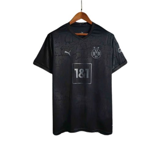 Borussia Dortmund "BlackOut" Kit 23/24