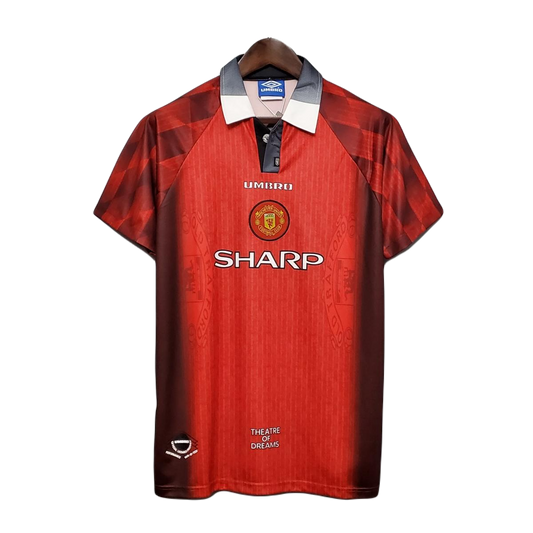 Retro 96/97 Manchester United Home Kit