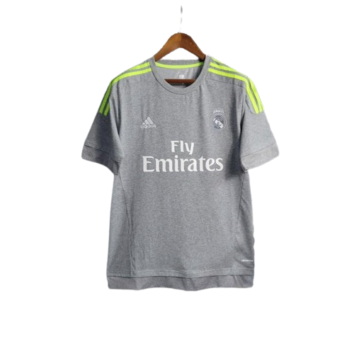 Retro 15/16 Real Madrid Away Kit